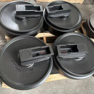 Guiding wheels for excavators and bulldozers 9154690 9165848 81N6-13010 203-4862 14525744